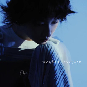 趴男朋友腿被脱裙打屁股视频
